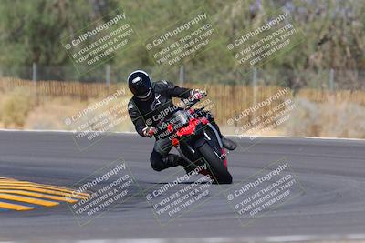 media/Oct-03-2022-Moto Forza (Mon) [[5f077a3730]]/Intermediate Group/Session 3 (Turn 3)/